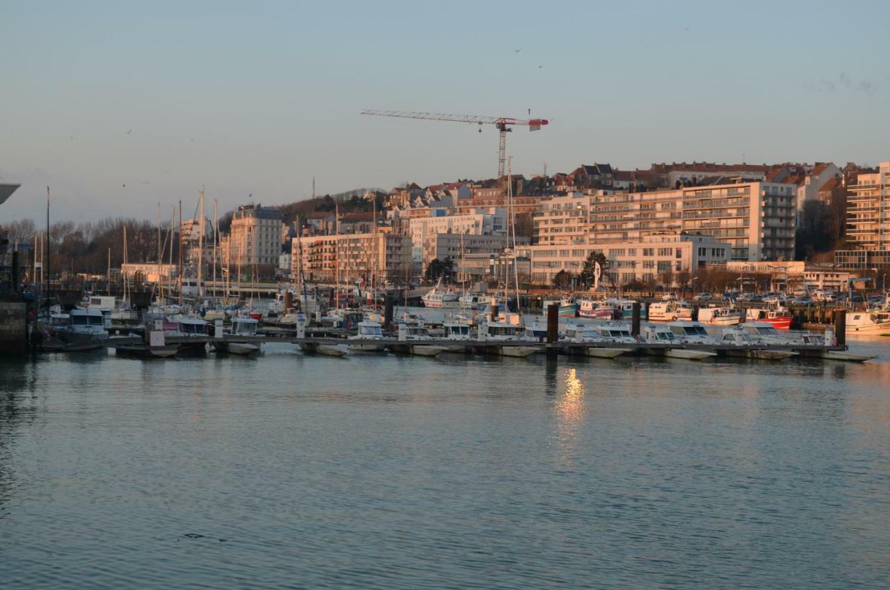 Apartamento Appart Vue Sur Port Boulogne-sur-Mer Exterior foto